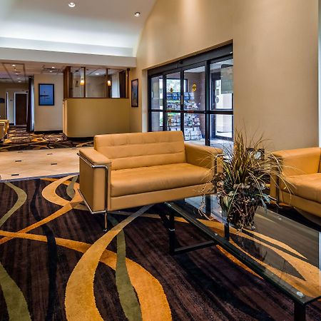 Best Western Galleria Inn & Suites Чиктовага Экстерьер фото