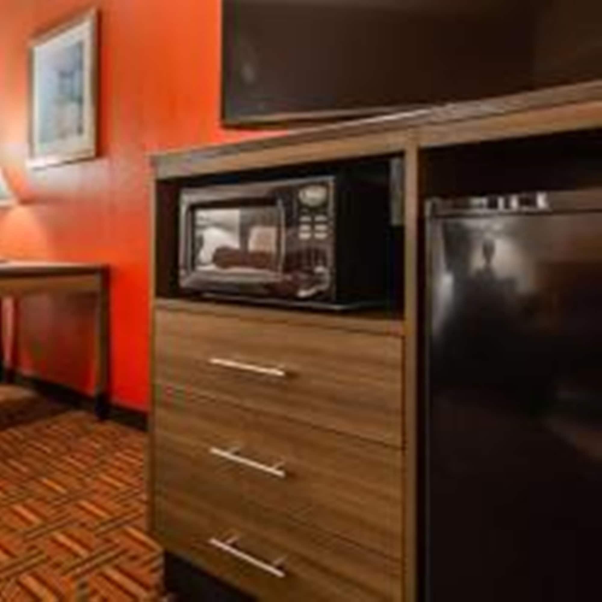 Best Western Galleria Inn & Suites Чиктовага Экстерьер фото